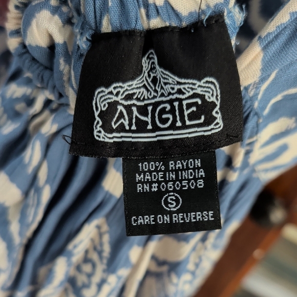 Angie Blue and Cream Paisley Maxi Dress - Picture 3 of 4